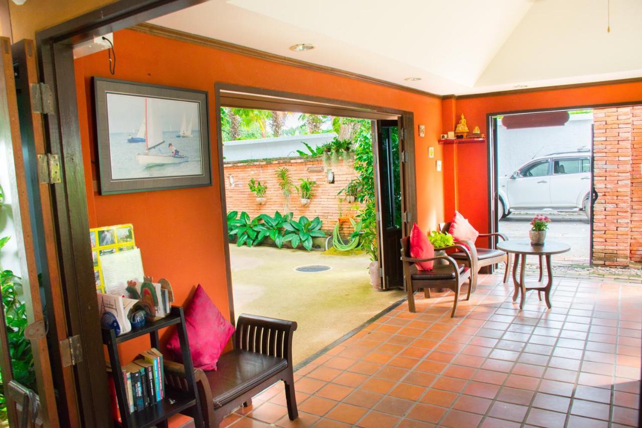 Sea Memories White Sand Beach Hotel Hua Hin Exterior photo